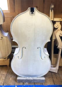 Santagiuliana Upton Bass in the white